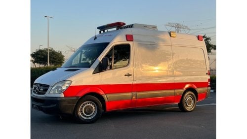 Mercedes-Benz Sprinter MERCEDES BENZ SPRINTER 2013 GCC AMBULANCE IN PERFECT CONDITIONS