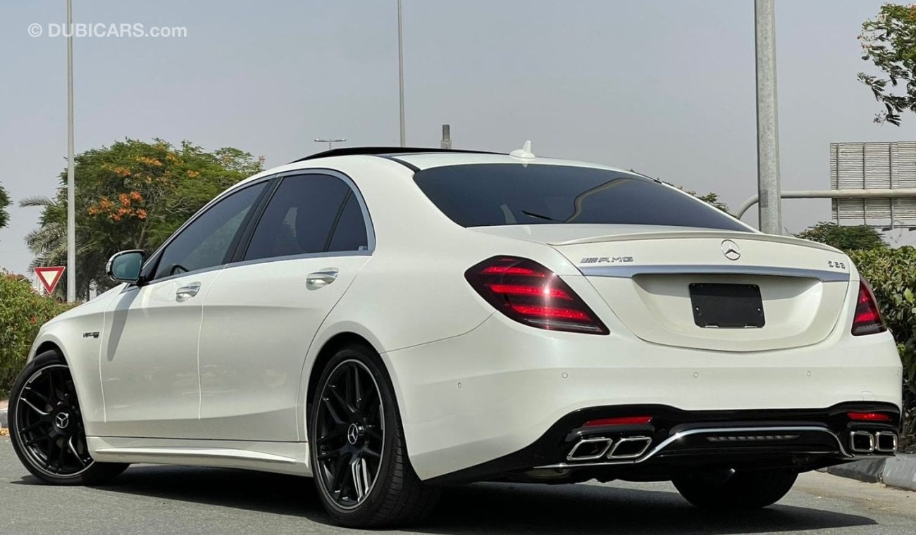 مرسيدس بنز 560 S560 AMG Kit 63 low km