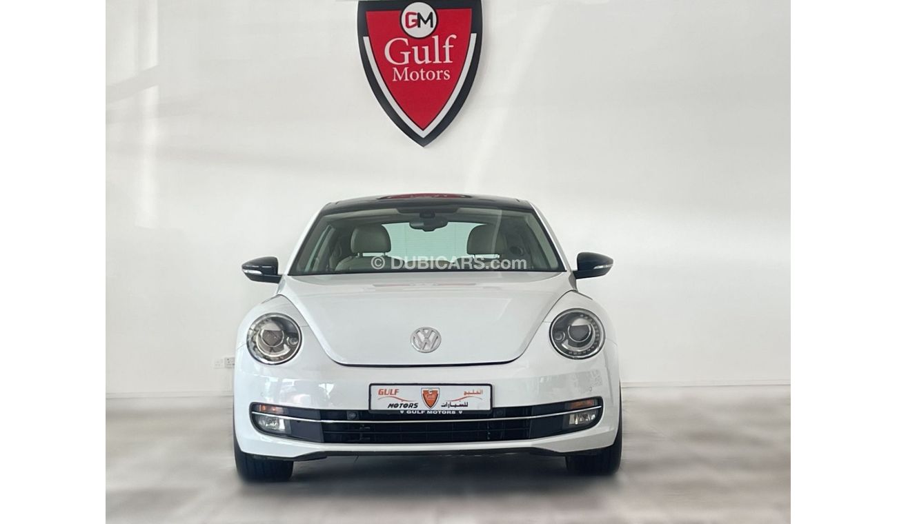 Volkswagen Beetle 2.0L-4CYL - FULL OPTION EXCELLENT CONDITION GCC SPECIFICATION