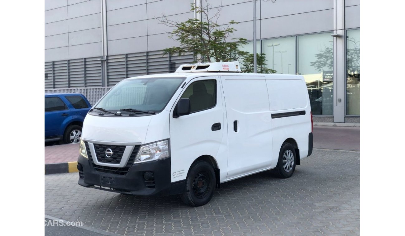 Nissan Urvan VAN Shiller