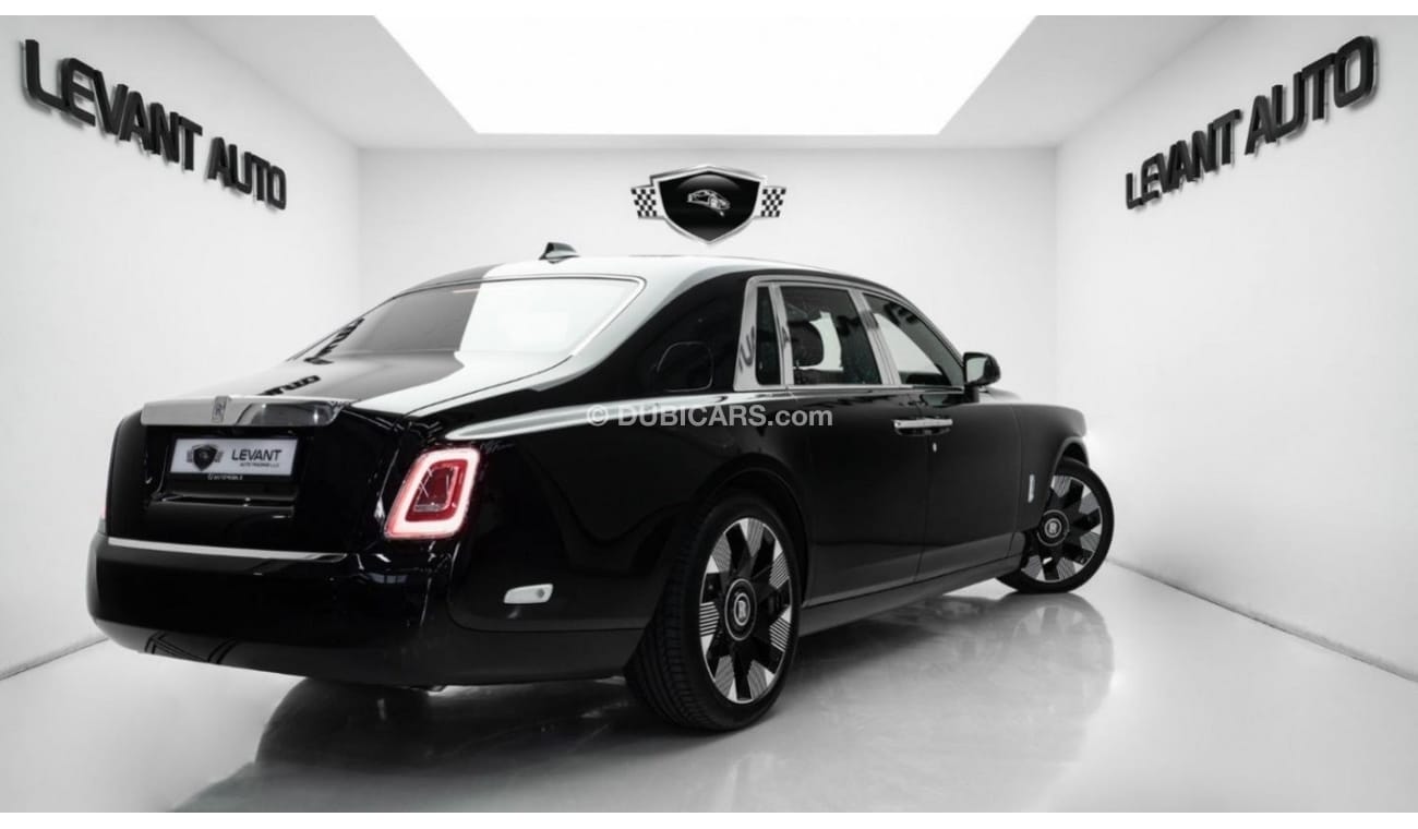 Rolls-Royce Phantom BRAND NEW ROLLS ROYCE PHANTOM, MODEL 2023, GCC SPECS, LIMITED EDITION