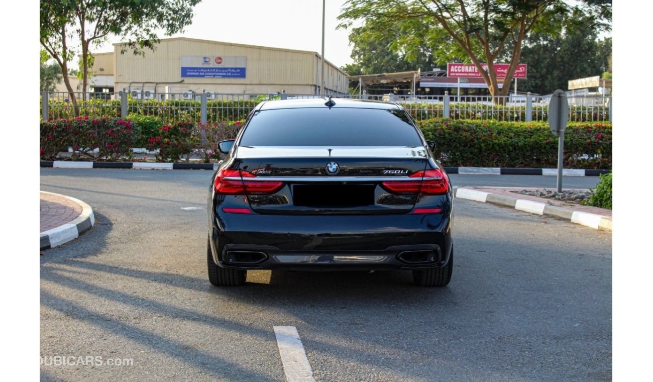 بي أم دبليو 750Li 2018 USED BMW 750Li X-Drive / LAW MILEAGE (63,000 KM)