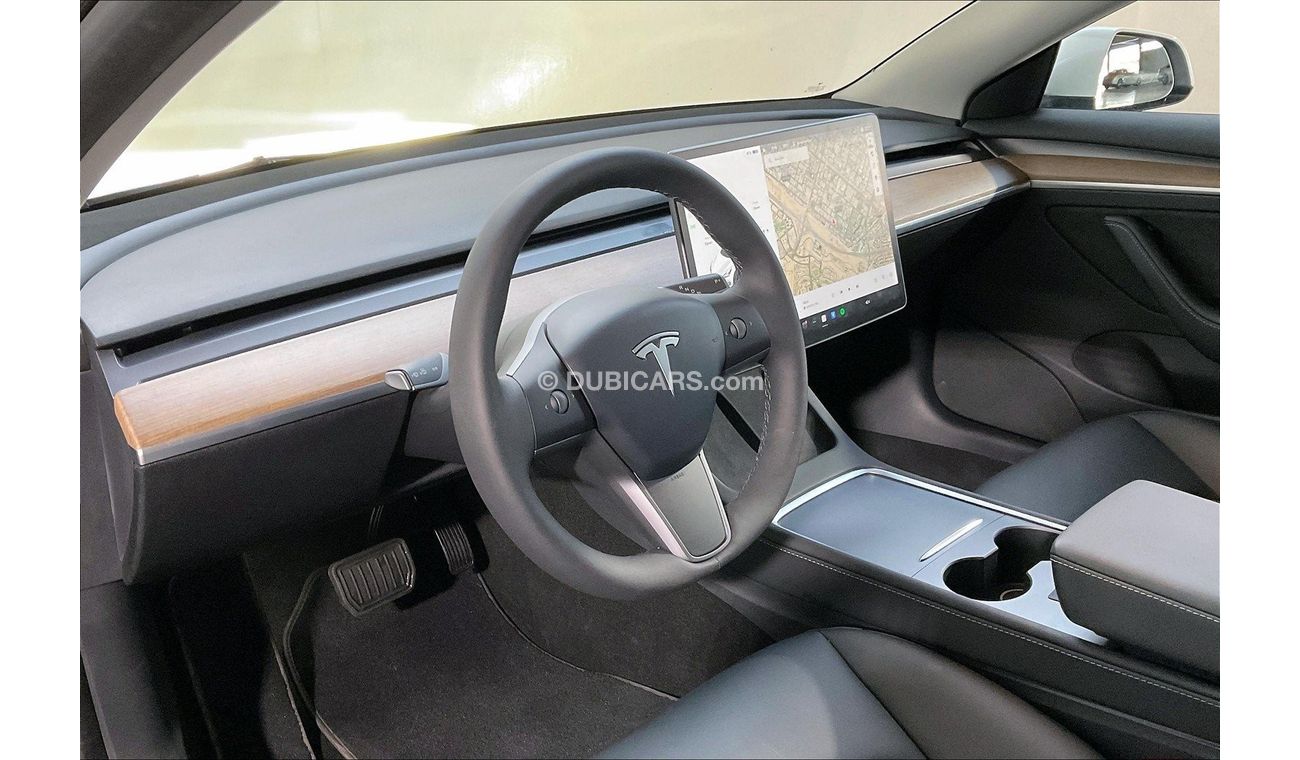 Tesla Model 3 Long Range (Dual Motor)