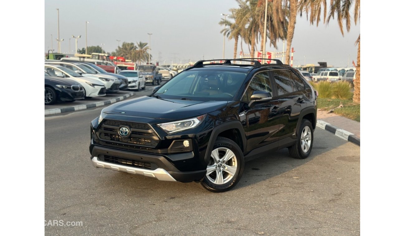 تويوتا راف ٤ TOYOTA RAV4 XLE Hybrid