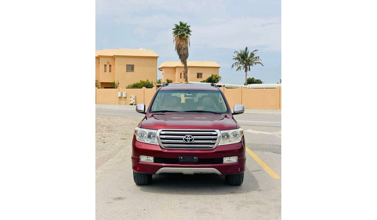 تويوتا لاند كروزر Toyota landcuriser 2010 GXR V6 Petrol left hand drive