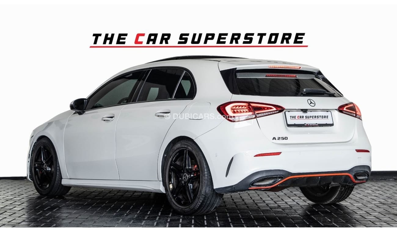 Mercedes-Benz A 250 std 2.0L (221 HP) 2020 - MERCEDES BENZ A 250 - GCC - IMMACULATE CAR - SERVICE HISTORY - 1 YEAR WARRA