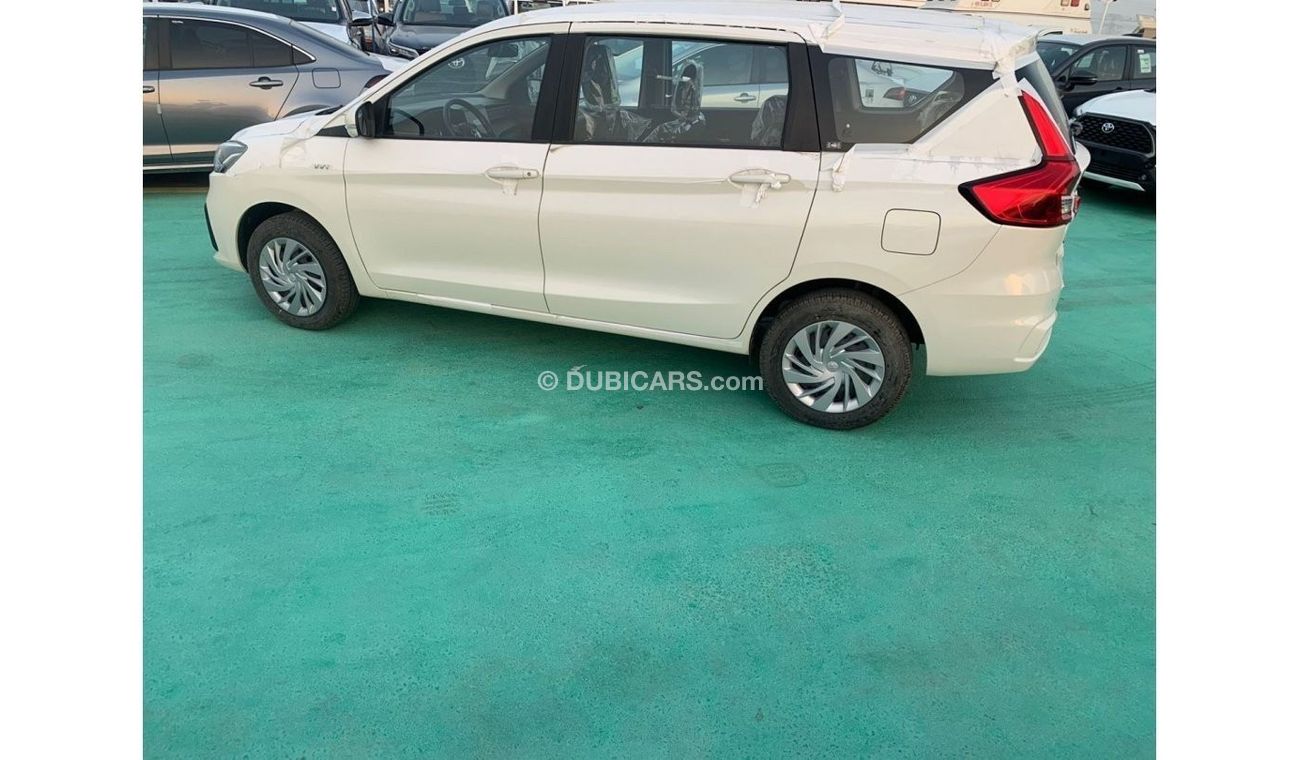 تويوتا راش 2023 TOYOTA RUMION 1.5L PETROL AUTOMATIC ZERO KM