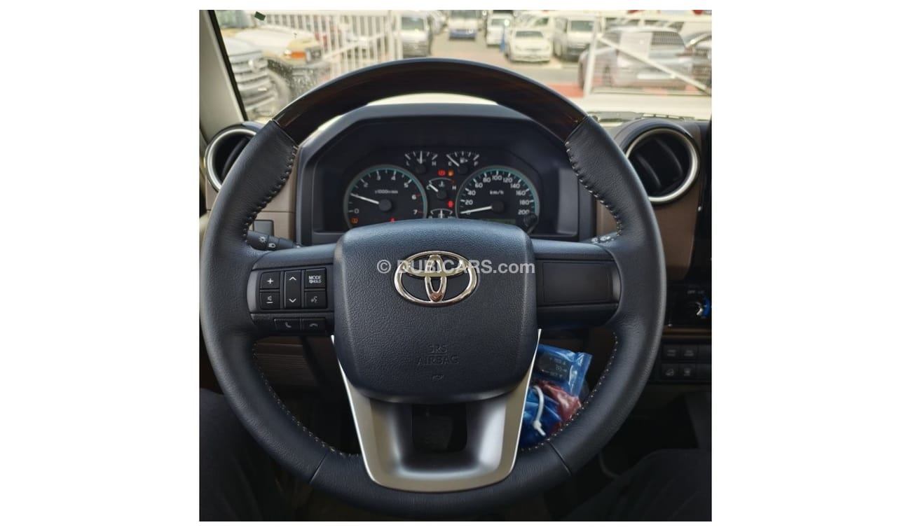 New Toyota Land Cruiser 2024 Toyota LC71 4.0L Petrol AT 2024 for sale ...