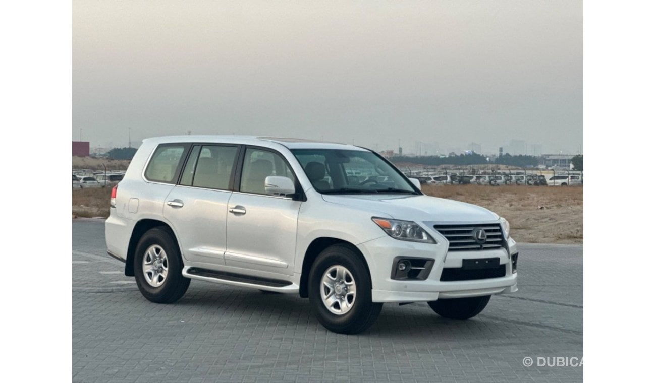 Lexus LX570 MODEL 2010 GCC CAR PERFECT CONDITION INSIDE AND OUTSIDE FULL OPTION SUN ROOF