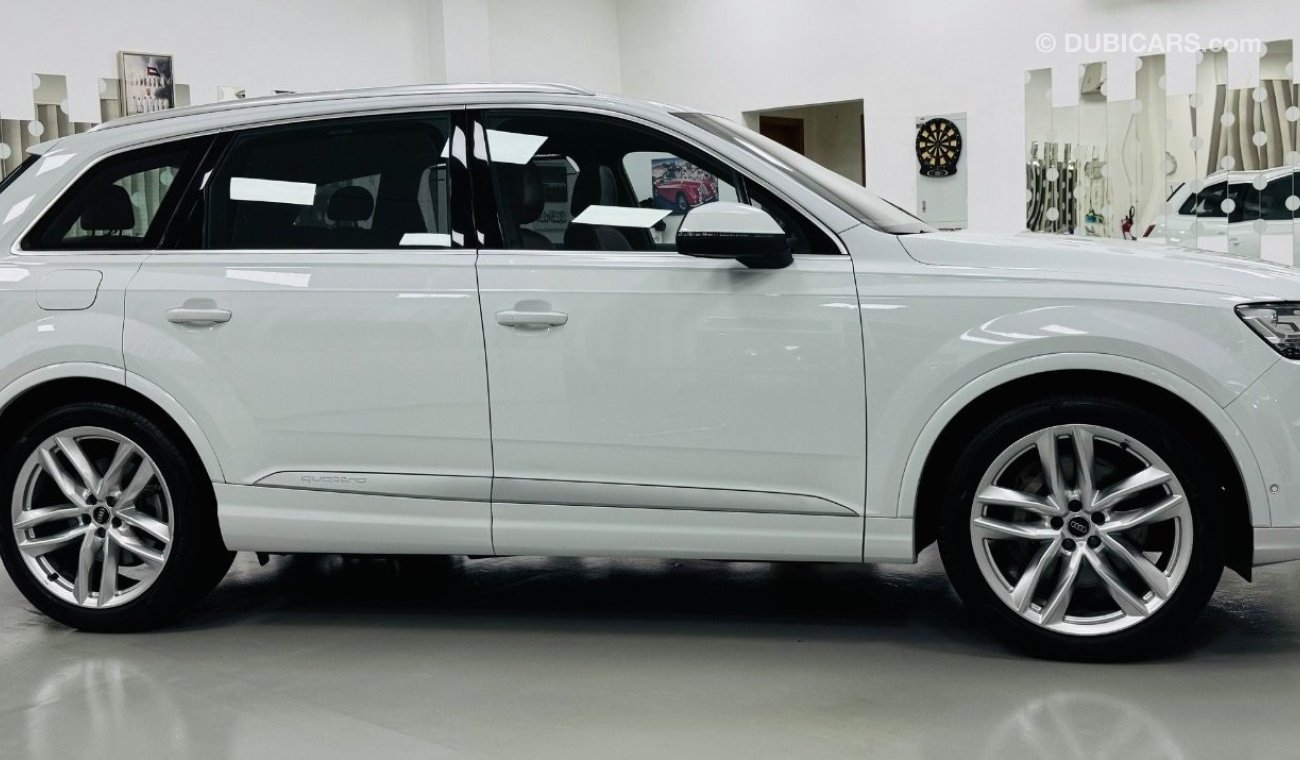 Audi Q7 45 TFSI quattro S-Line Luxury GCC .. FSH .. Original Paint .. Top Range .. V6 .. Perfect Condition