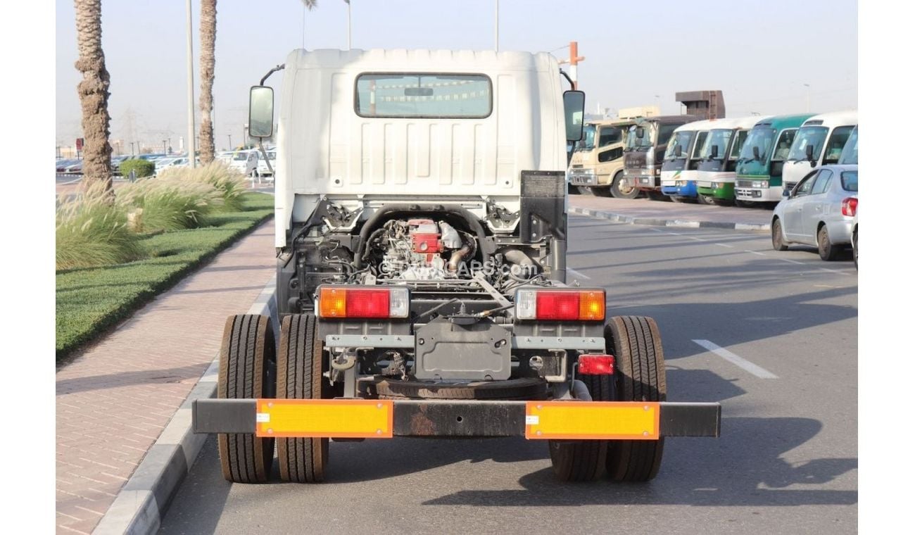 هينو 300 714 Chassis, 4.2 Tons (Approx.), Single cabin with TURBO, ABS and AIR BAG, 300 Series Diesel, MODEL2