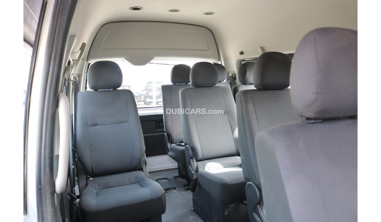 Used Foton View CS2 ROYAL SALOON 15 SEATER BUS 2016 for sale in Dubai ...