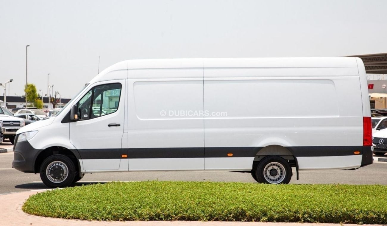 Mercedes-Benz Sprinter 519 Extra Long Diesel RWD. For Local Registration +10%