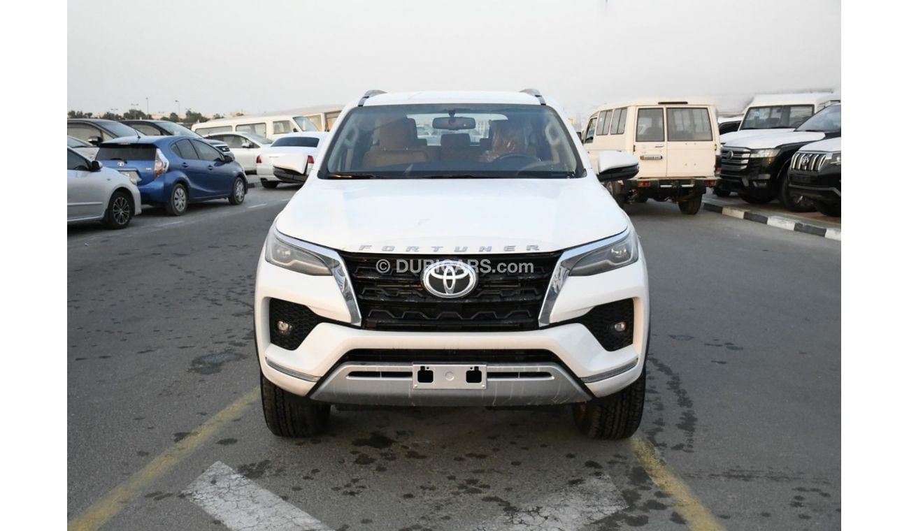 تويوتا فورتونر TOYOTA FORTUNER 2.8 DSL FULL OPTION 2024 MODEL