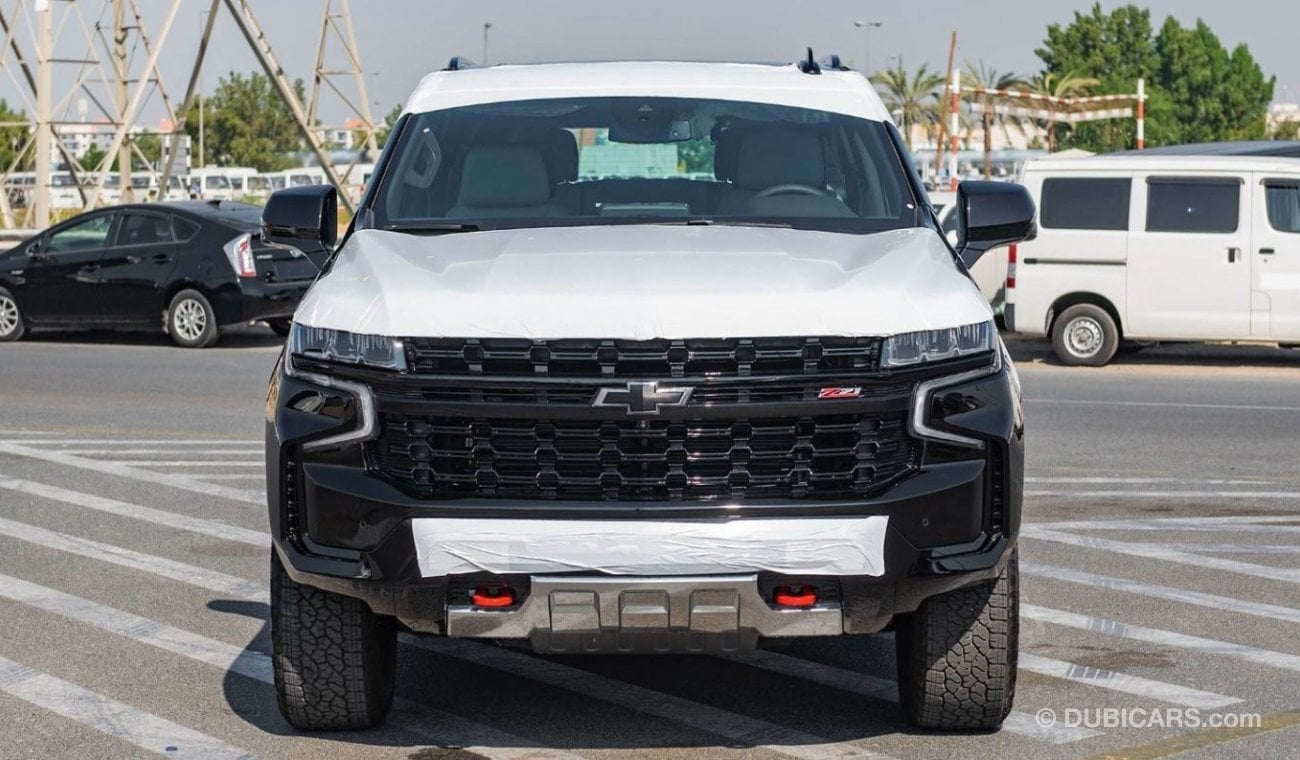 Chevrolet Tahoe 5.3L PETROL: AWD WITH SUNROOF AND REAR ENTERTAINMENT SEAT