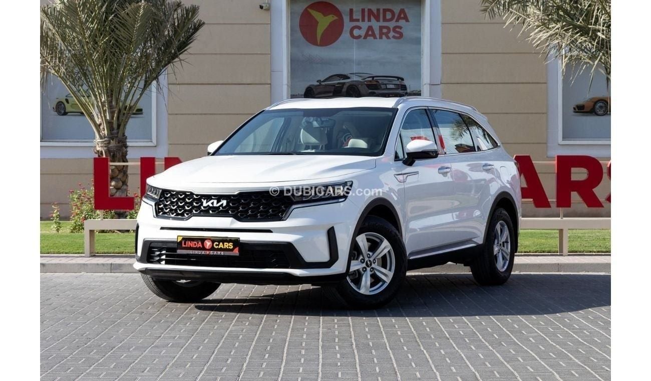 كيا سورينتو Base 2.4L FWD Kia Sorento 2023 GCC under Agency Warranty with Flexible Down-Payment.