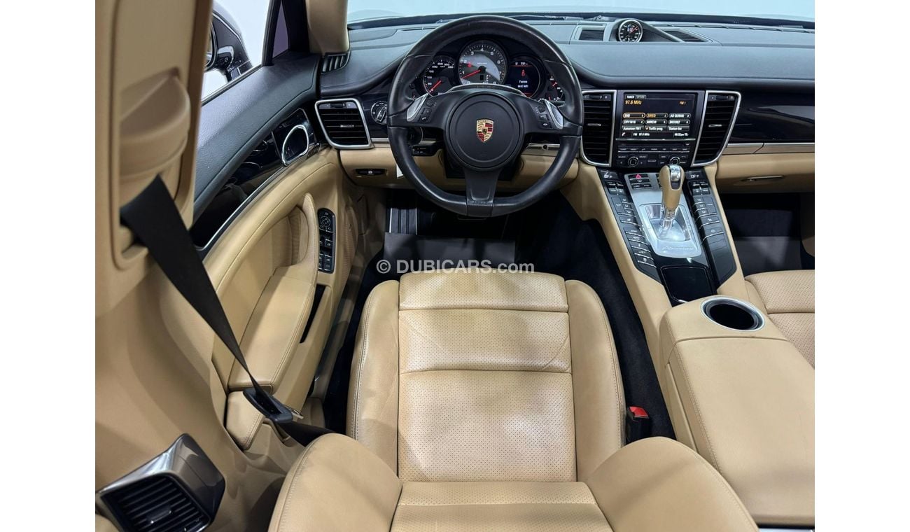 بورش باناميرا 4S 3.0L 2015 Porsche Panamera 4S, Service History, Excellent Condition, GCC