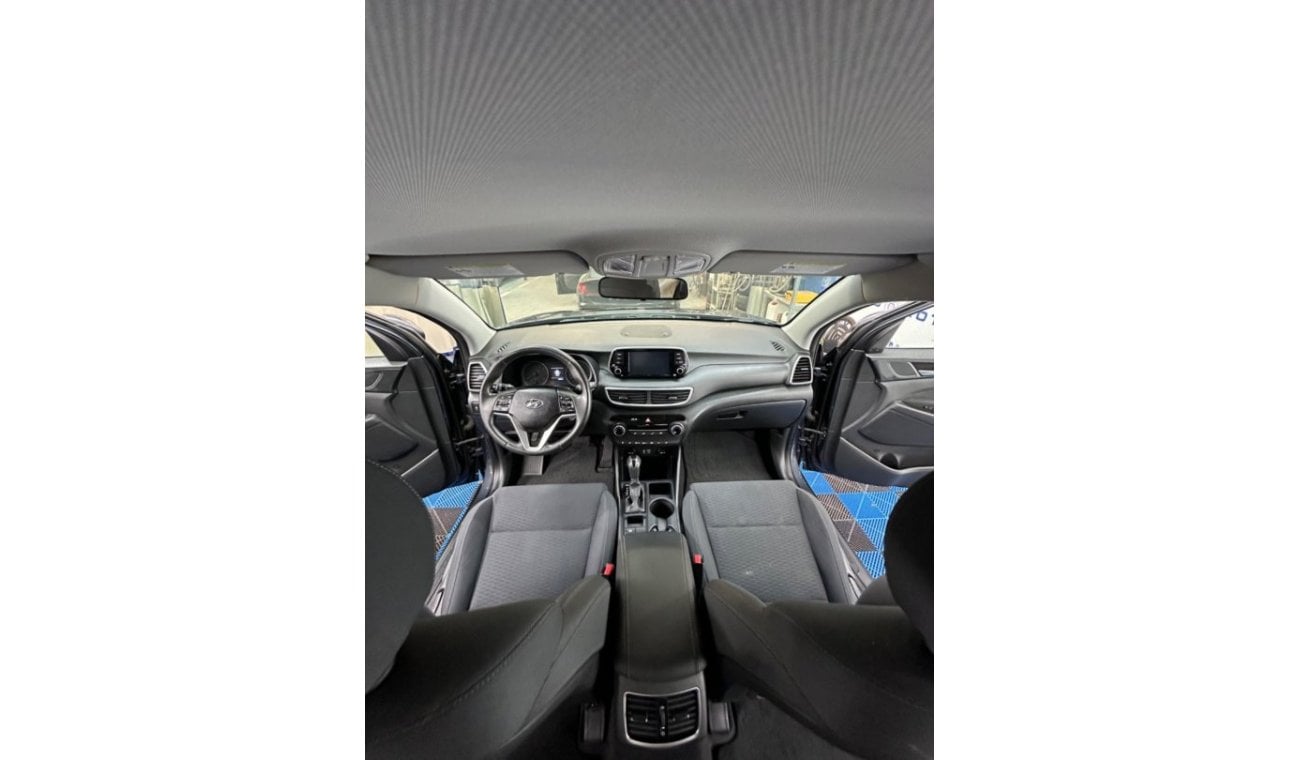 Hyundai Tucson Hyundai Tucson 2019 with a 2.0L 4wd engine in good perfect condition there are sensors of a slip zon