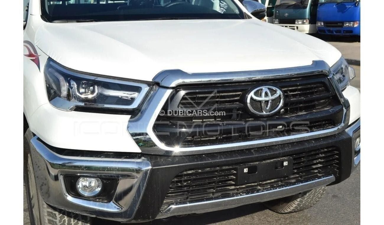 تويوتا هيلوكس 2025 TOYOTA HILUX 2.7L PETROL MANUAL 4X4 SR5