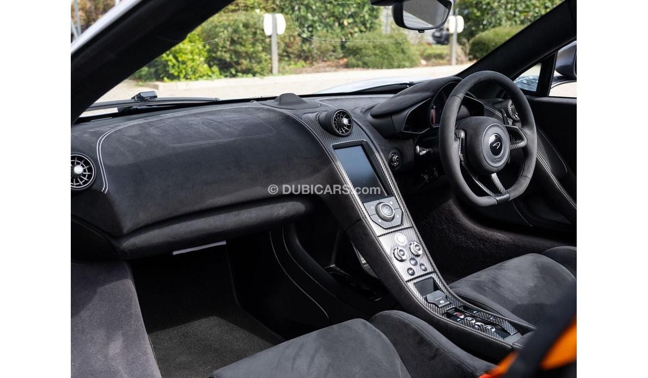 McLaren 675LT 3.8T V8 Spider SSG RIGHT HAND DRIVE