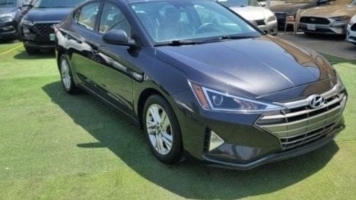 Hyundai Elantra sel 2020 low mileage 43868