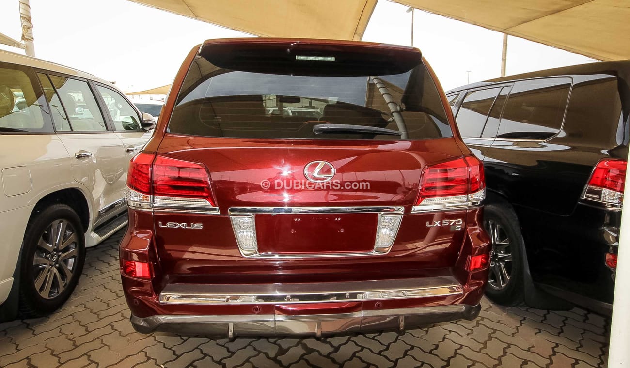 Lexus LX570 S