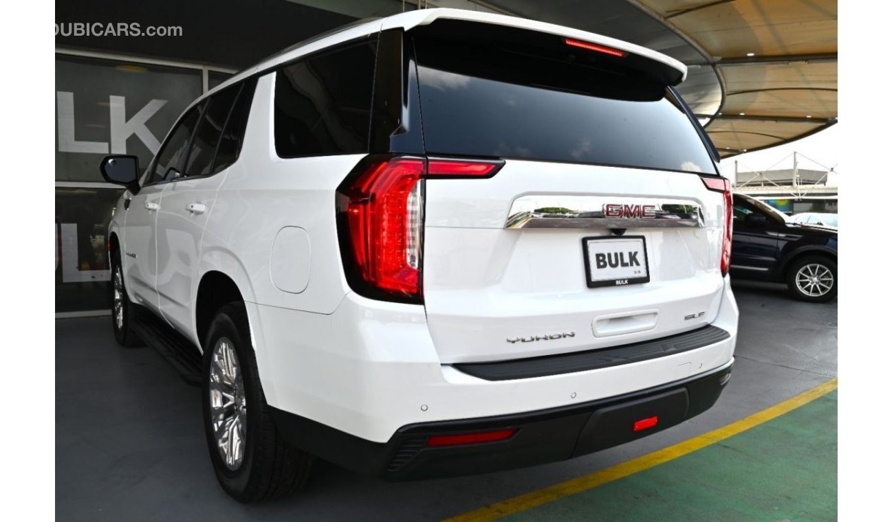 GMC Yukon ‎GMC Yukon SLE AWD - Original Paint - Under Warranty - Rear Dvd - 7 Seater - AED 3,223 M/P