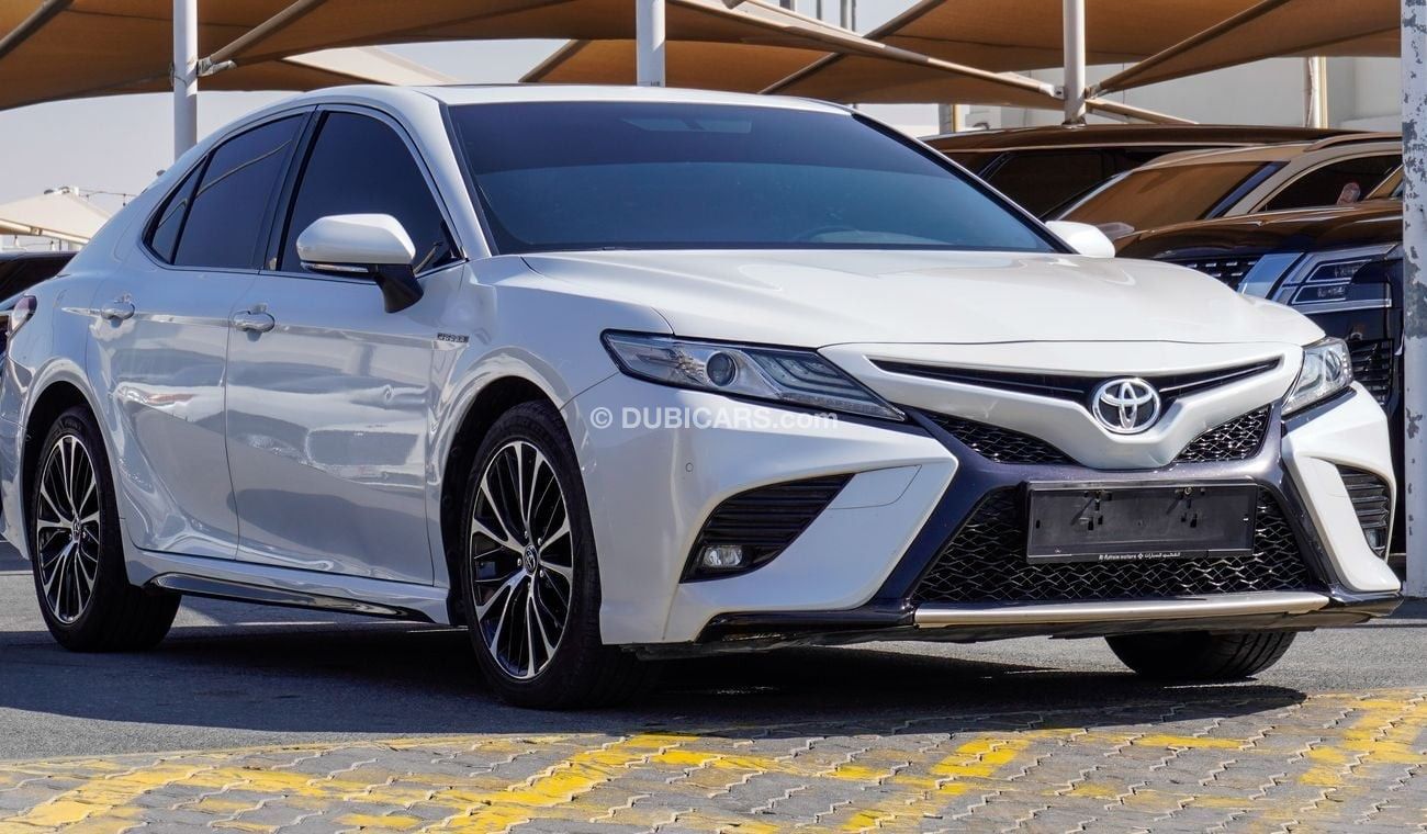 Toyota Camry Sport 3.0 L V6