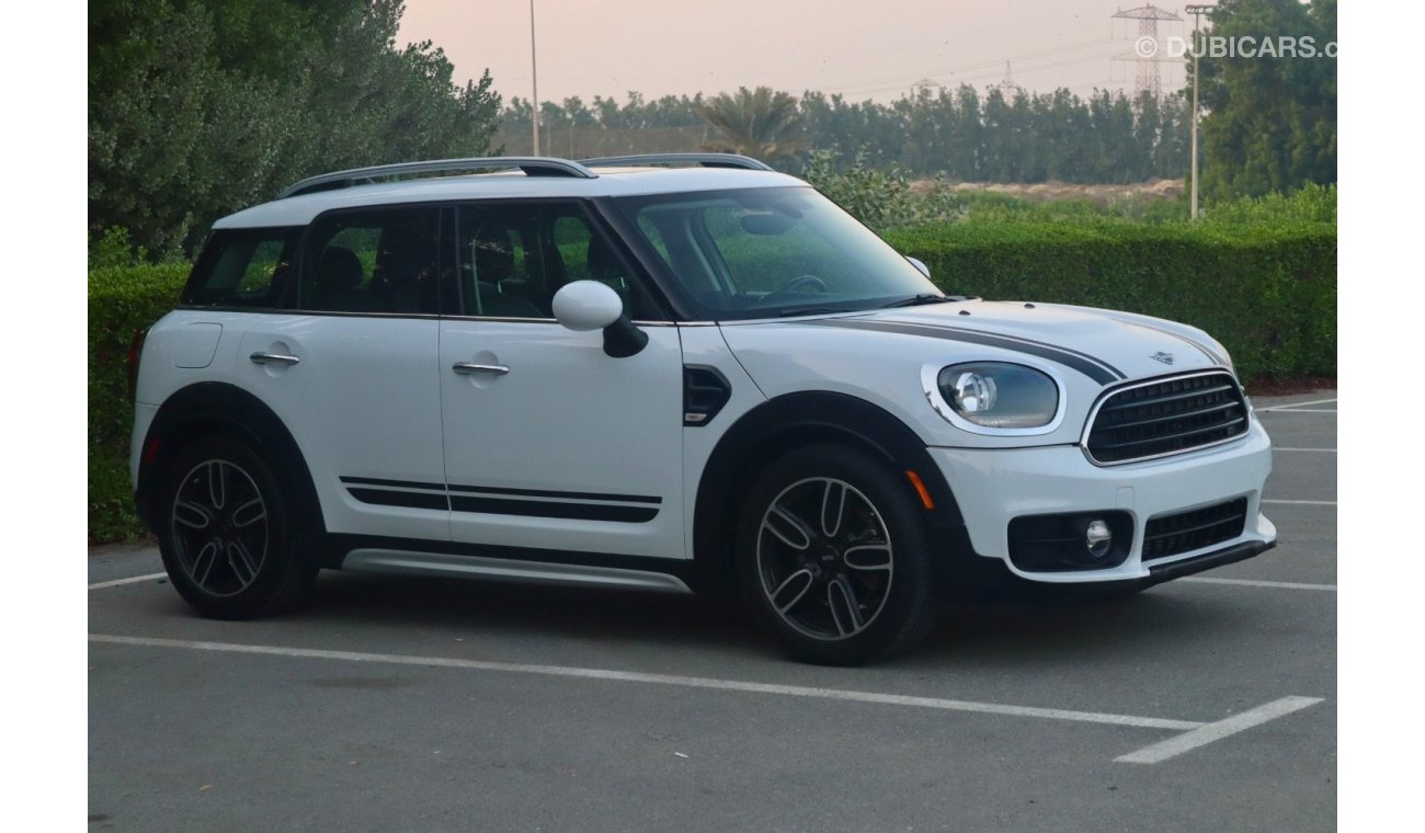 Mini Cooper Countryman Mini cooper Countryman 3 Cylinder 1.5L FWD Panoramic Full option 2019 Very Clean car