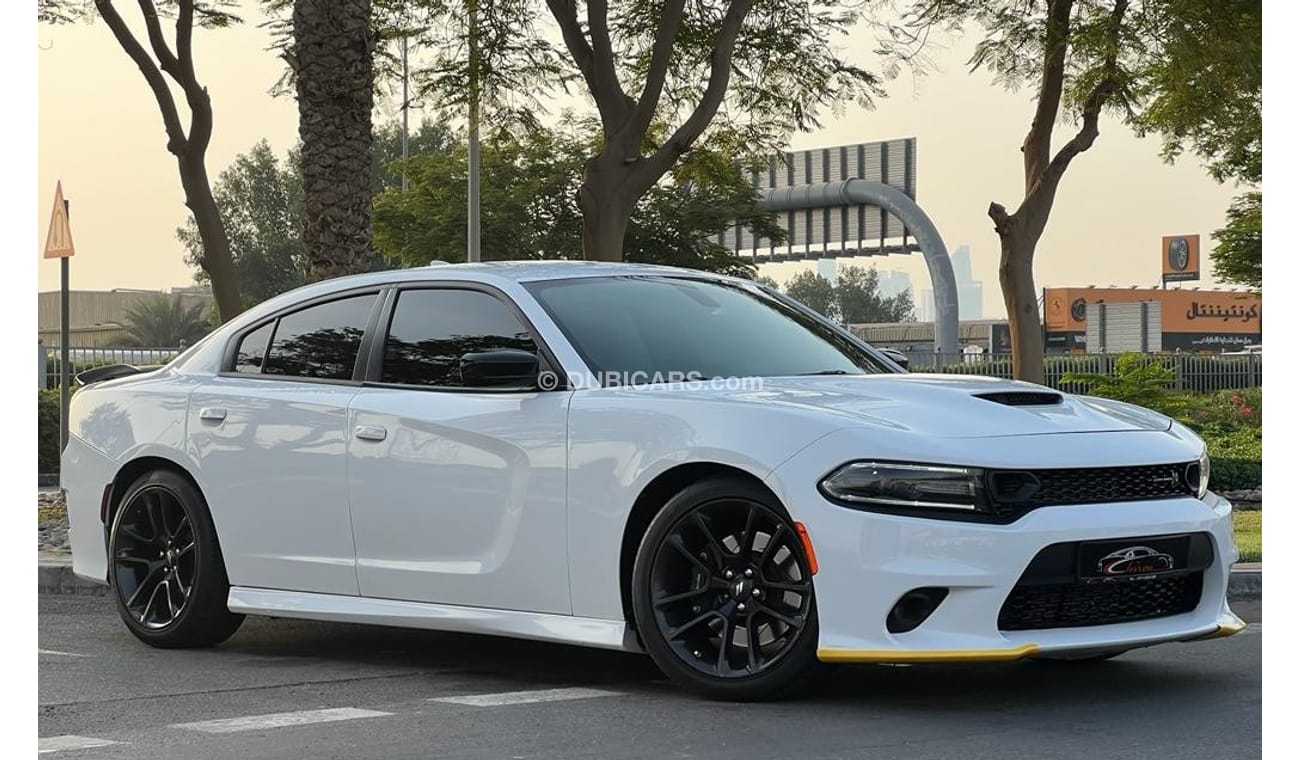 Dodge Charger SRT 392 DODGE CHARGER 2021 SRT 6.4L SCAT PACK 392 IN LOW MILEAGE PERFECT CONDITION