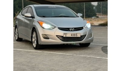 Hyundai Elantra GLS High In excellent condition inside and out