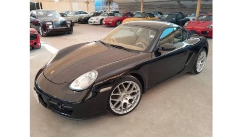 بورش كايمان 718 PORSCHE CAYMAN 2.7L 2007 WITH CRUISE CONTROL, LEATHER SEATS, T.V NAVIGATION AND MANY MORE OPTIONS