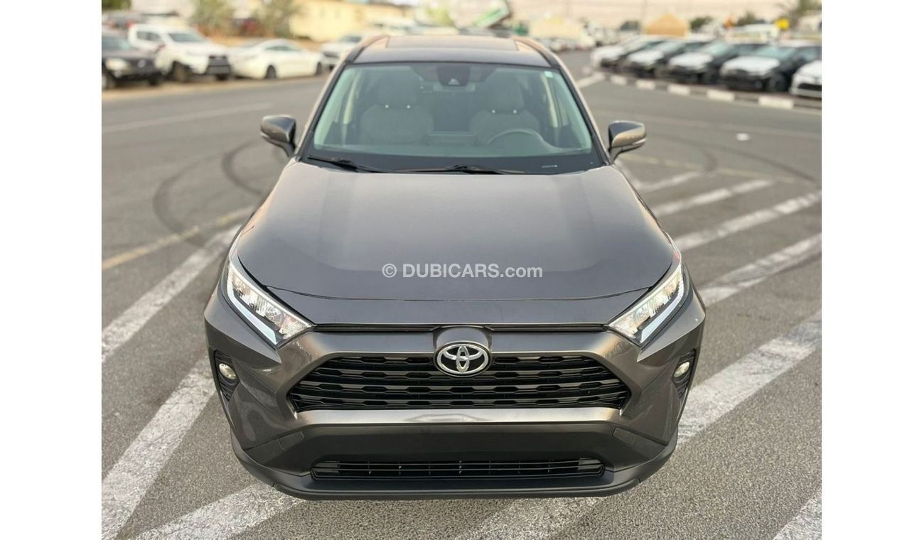 Toyota RAV4 2019 Toyota Rav4 XLE // SUNROOF // 2.5L V4 / UAE PASS