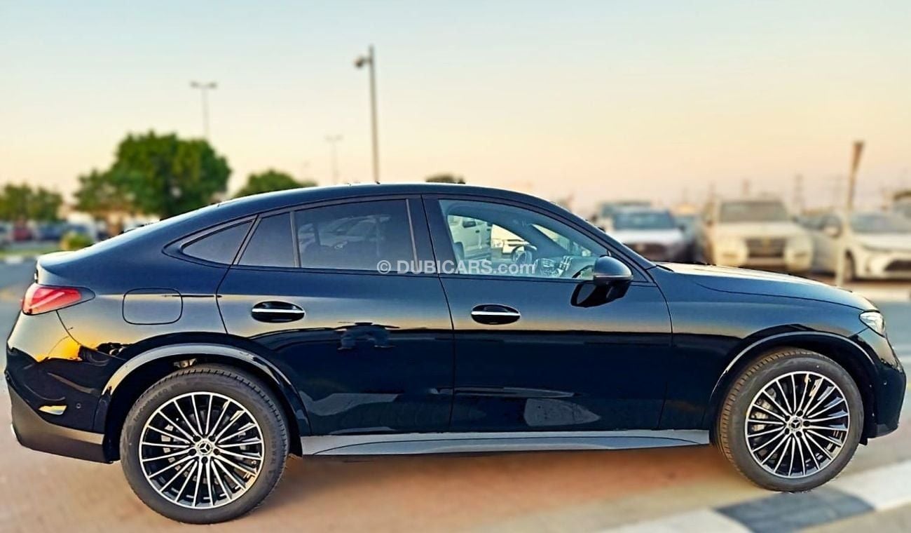 مرسيدس بنز GLC 200 AMG PACKAGE COUPE 2.0 TURBO 2024 MODEL BLACK COLOR