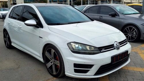 Volkswagen Golf R Sport