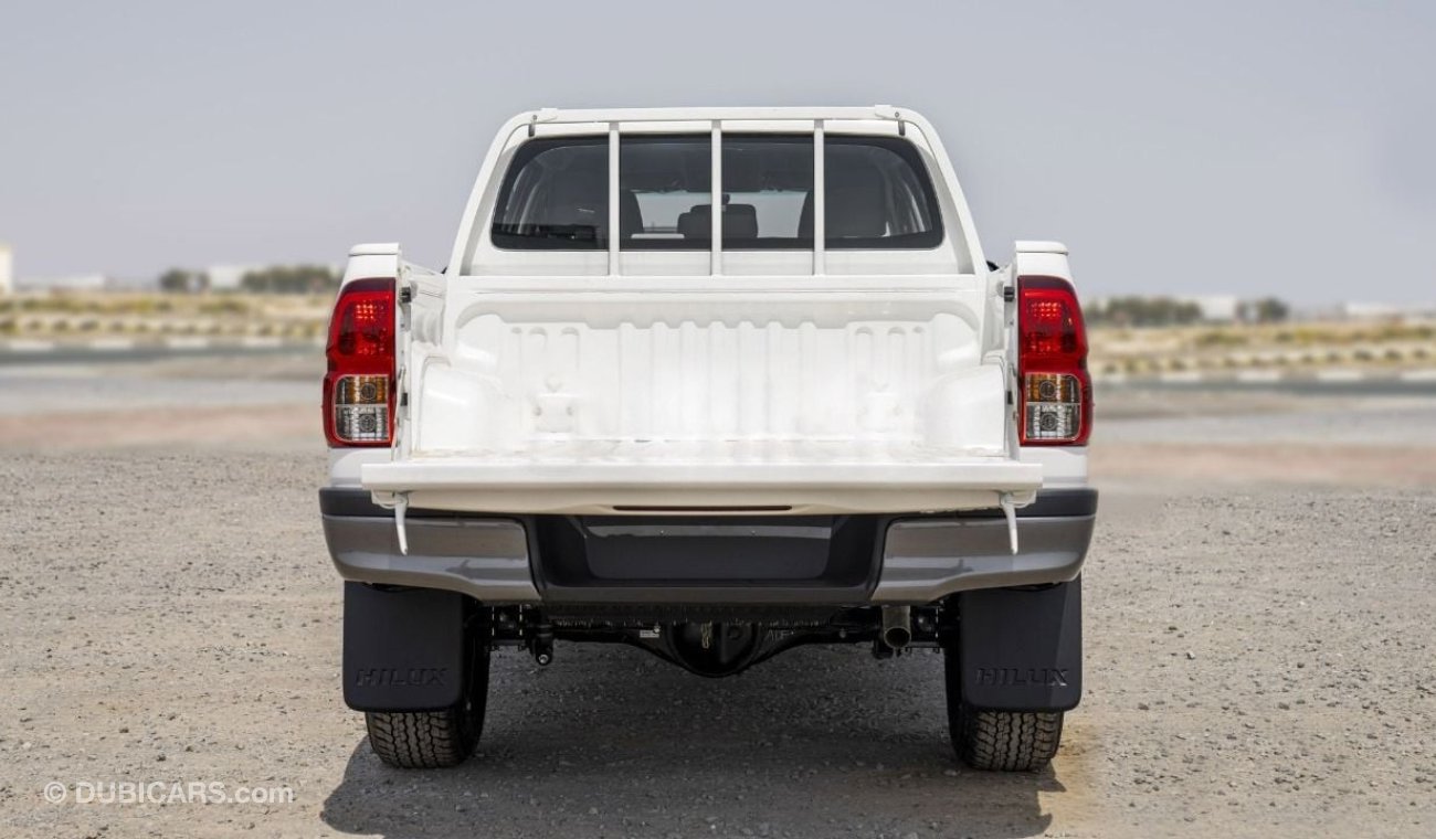 تويوتا هيلوكس (LHD) TOYOTA HILUX DC COMFORT PLUS 2.4D MT 4X4 MY2024 - WHITE