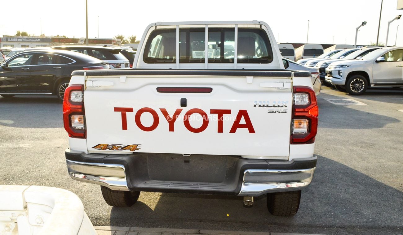 Toyota Hilux SR5 2.7L PETROL 4WD A/T