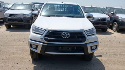 تويوتا هيلوكس TOYOTA HILUX 2.7 PETROL GCC WITH PUSH START AUTOMATIC MODEL 2024 FULL OPTION