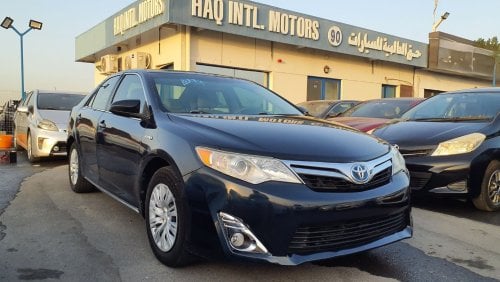 تويوتا كامري Toyota Camry LE Hybrid