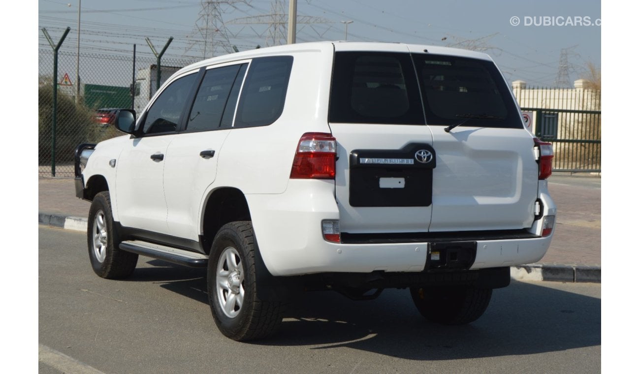 Toyota Land Cruiser GX Perfect inside and out