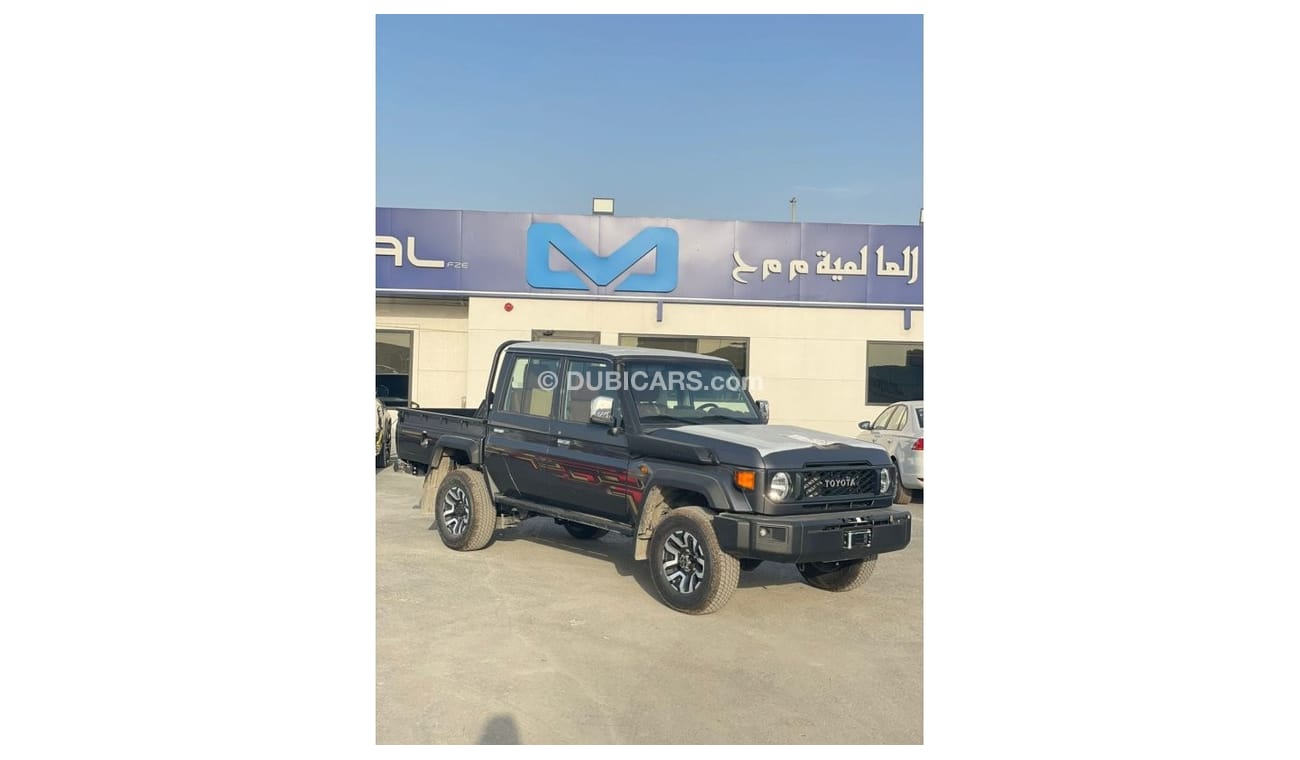 تويوتا لاند كروزر بيك آب VDJ79 2.8L DIESEL A/T DOUBLE CABIN FULL OPTION PICKUP