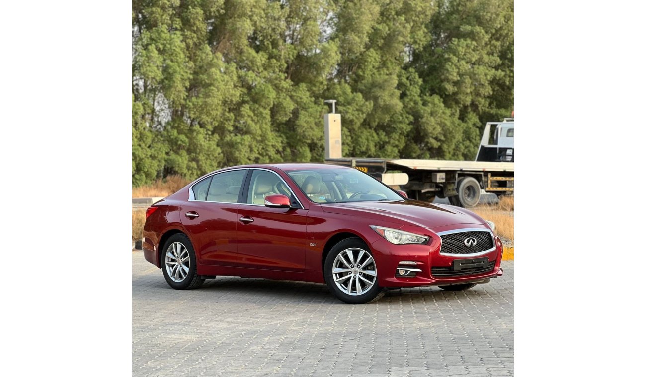 إنفينيتي Q50 بريميوم