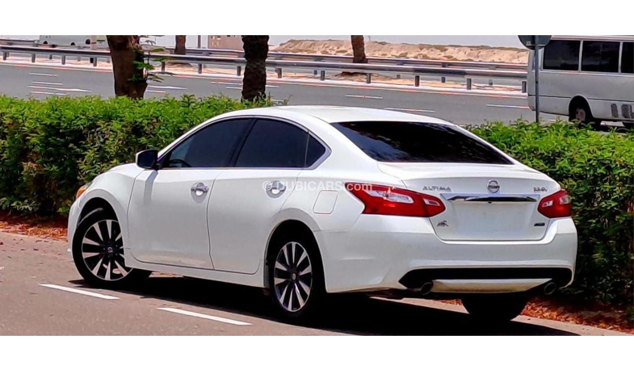 Nissan Altima SV 2017 2.5L GCC (599/-MONTHLY)