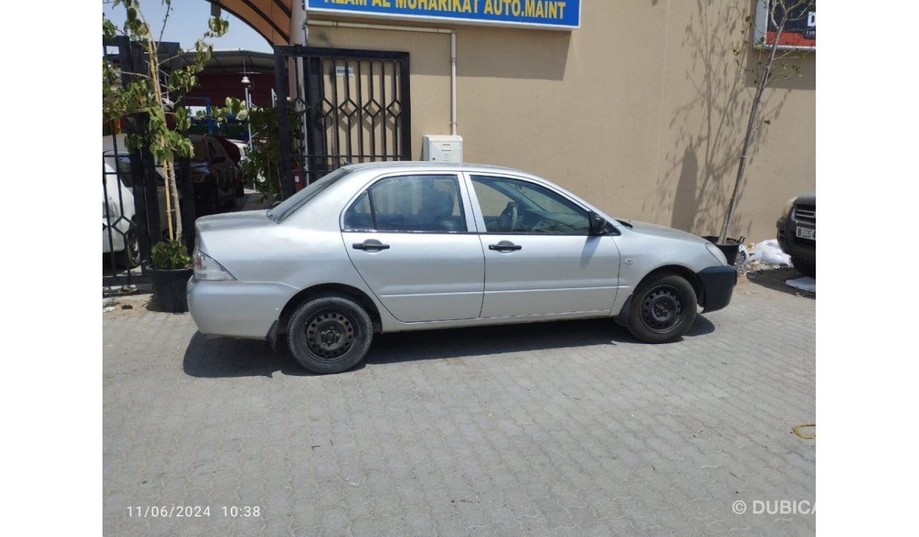 ميتسوبيشي لانسر Mitsubishi lancer good condition 2007