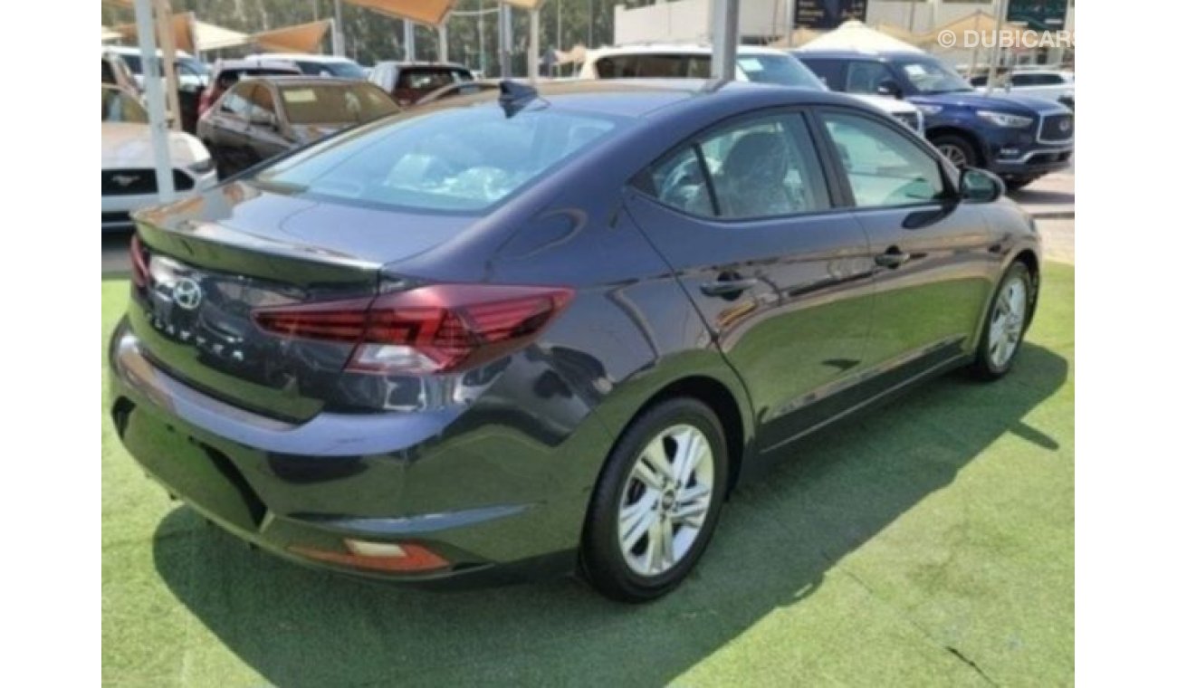 Hyundai Elantra sel 2020 low mileage 43868