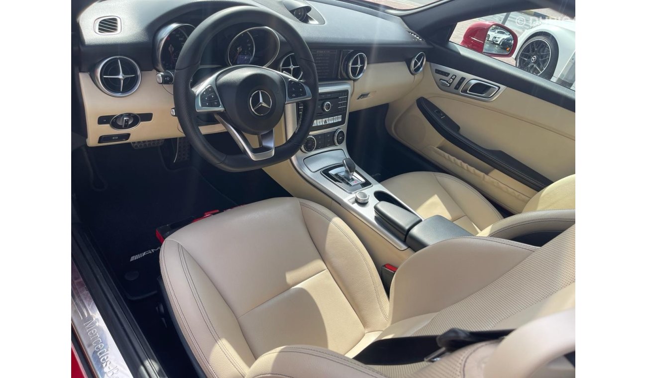 Mercedes-Benz SLC 300 Std Mercedes SLC _GCC_2017_Excellent Condition _Full option