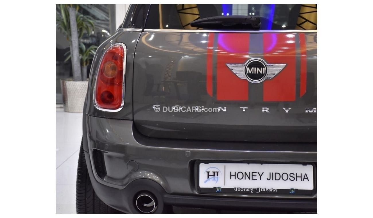 Mini John Cooper Works Countryman EXCELLENT DEAL for our Mini CountryMan John Cooper Works ( 2015 Model ) in Grey Color GCC Specs