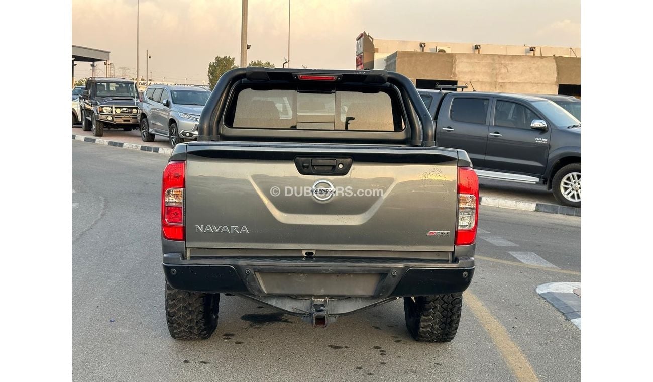 Nissan Navara