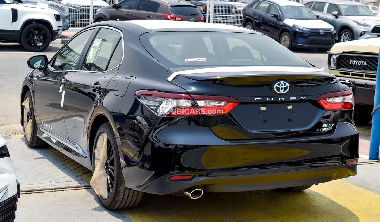 Toyota Camry 2.5 L Hybrid GLEX