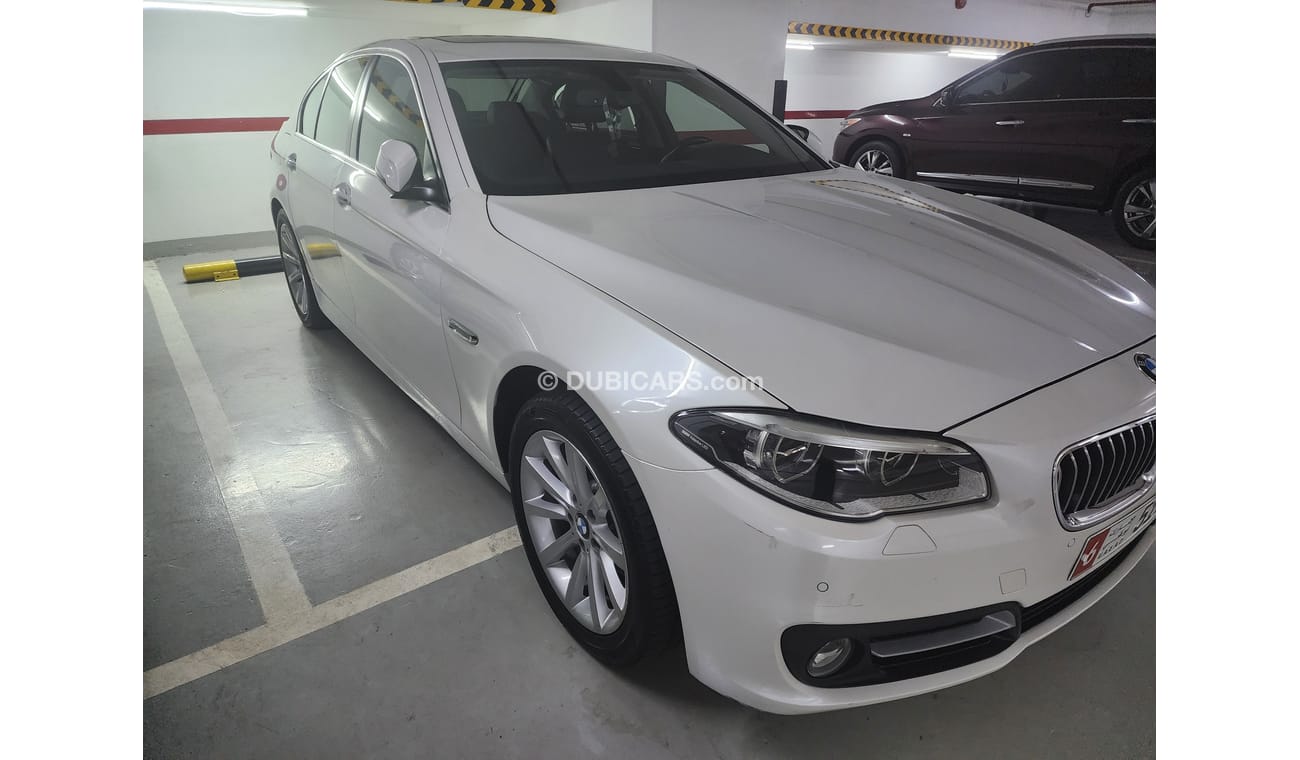 BMW 520i